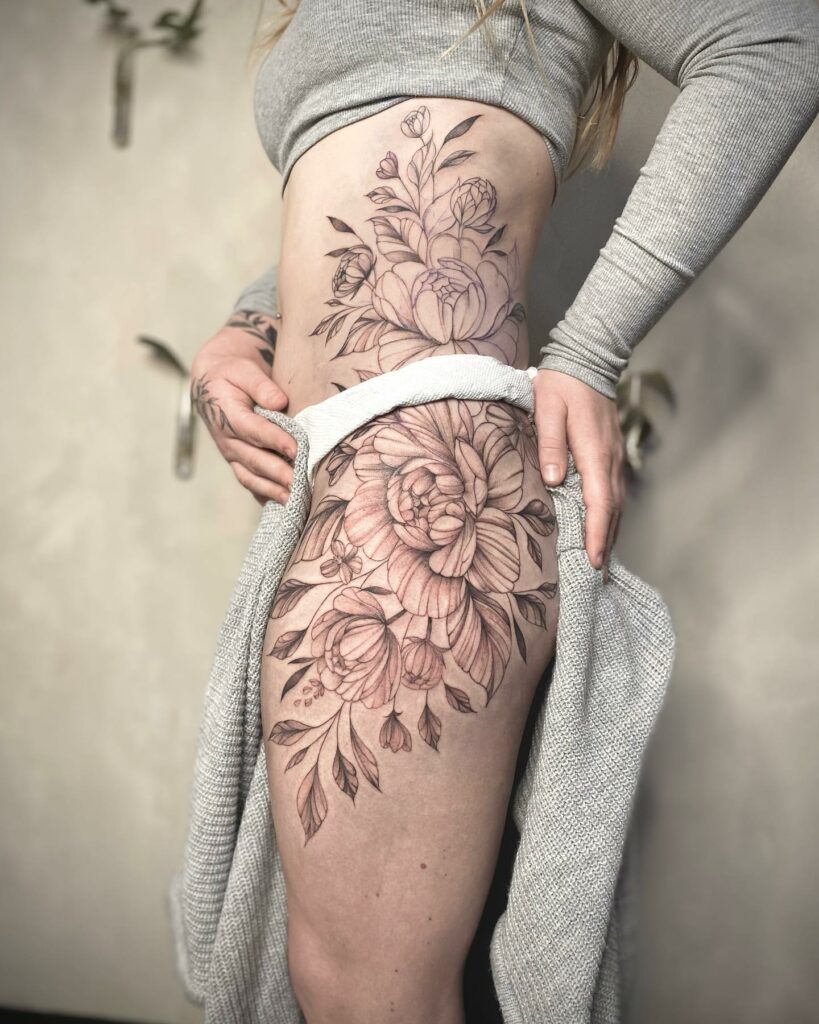 Aggregate 83+ flower side thigh tattoos best - thtantai2