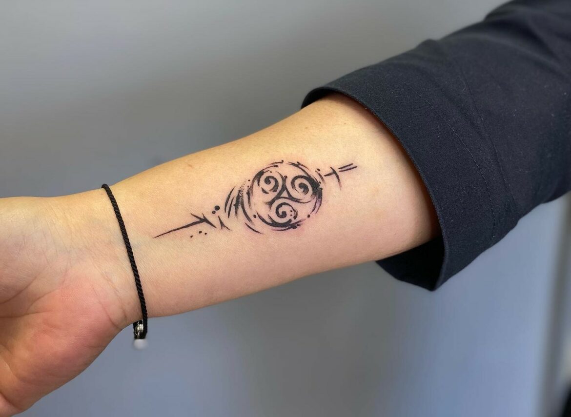 Best Triskelion Tattoo Ideas For