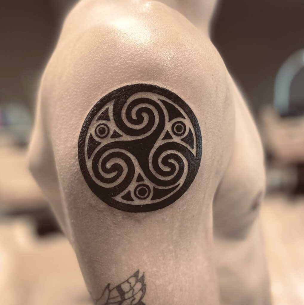Celtic Spiral Knots
