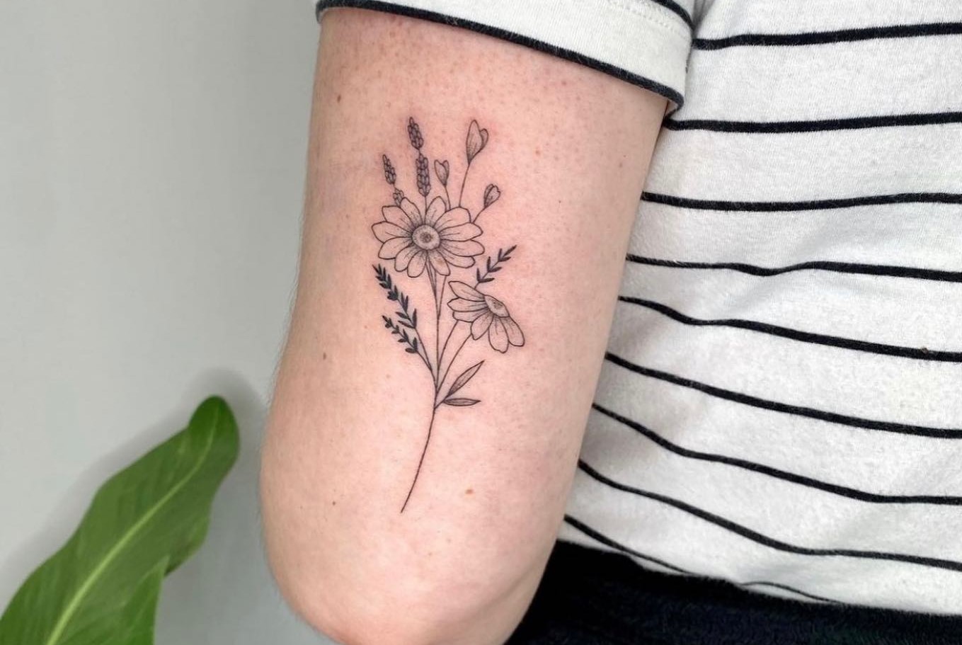 10 BEST LAVENDER TATTOOS WITH MEANINGS IN 2023 - alexie