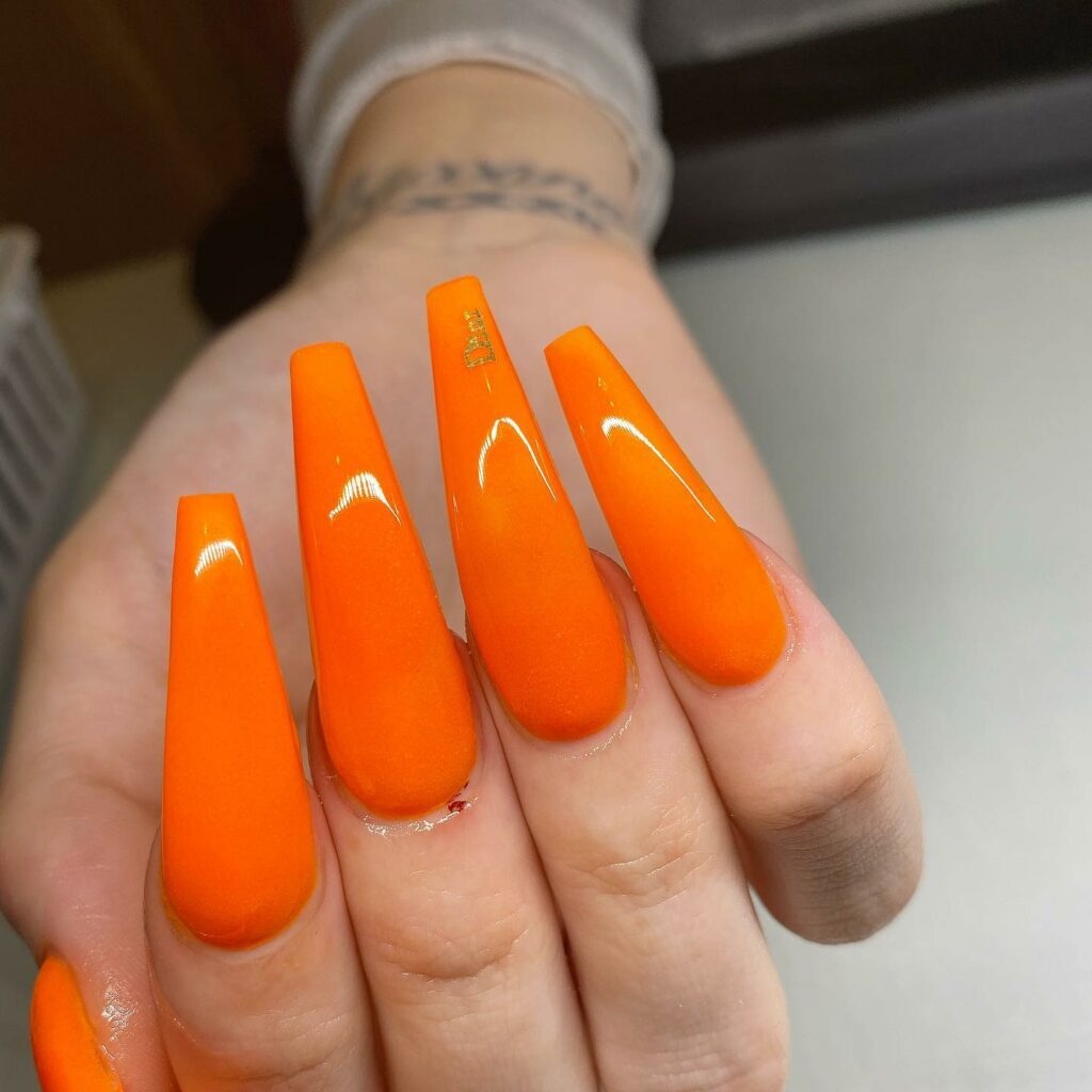 Burnt Orange Nails16