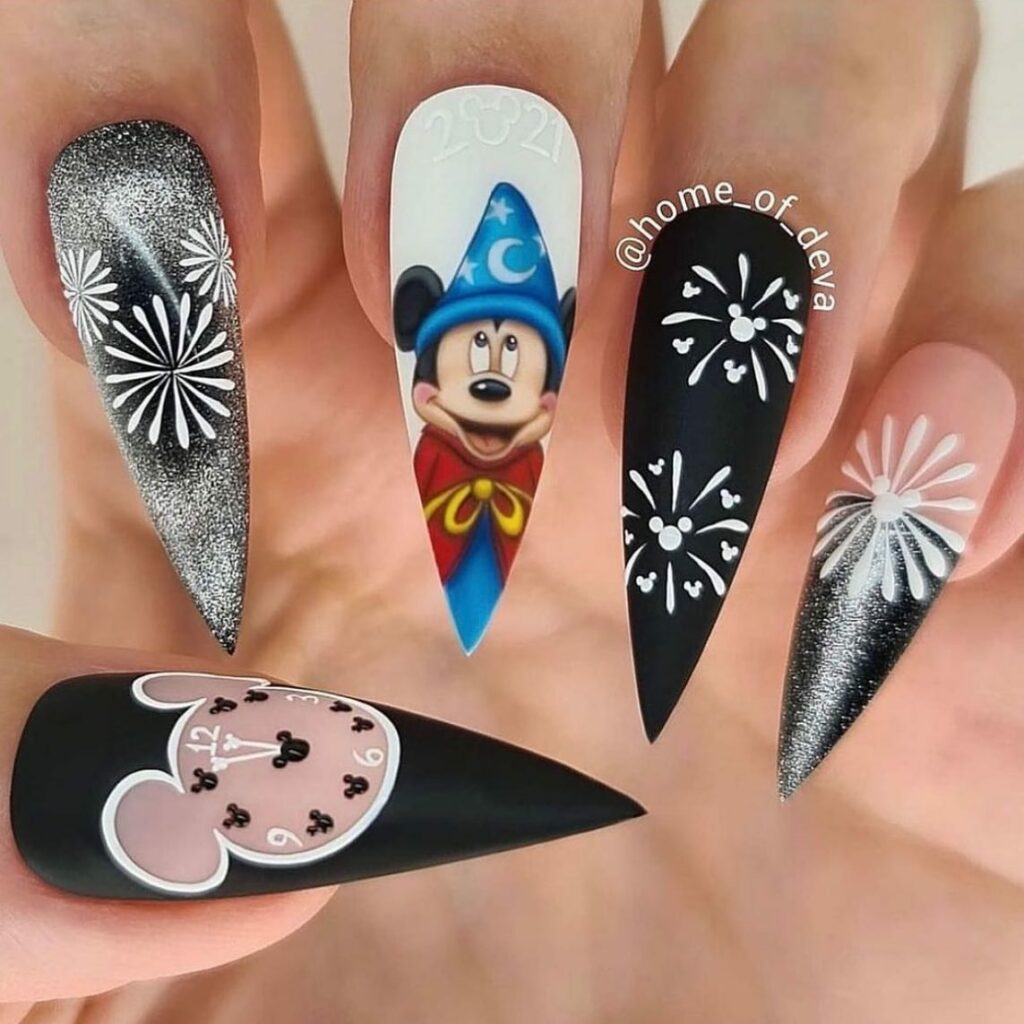 Mickey Mouse Inspired Disney Nails