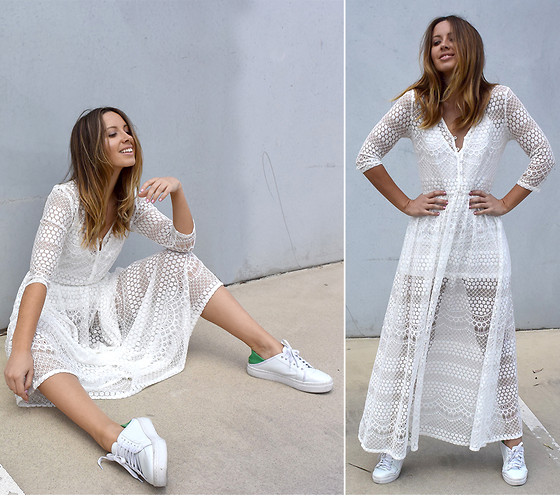SNEAKERS WITH MAXI DRESSES