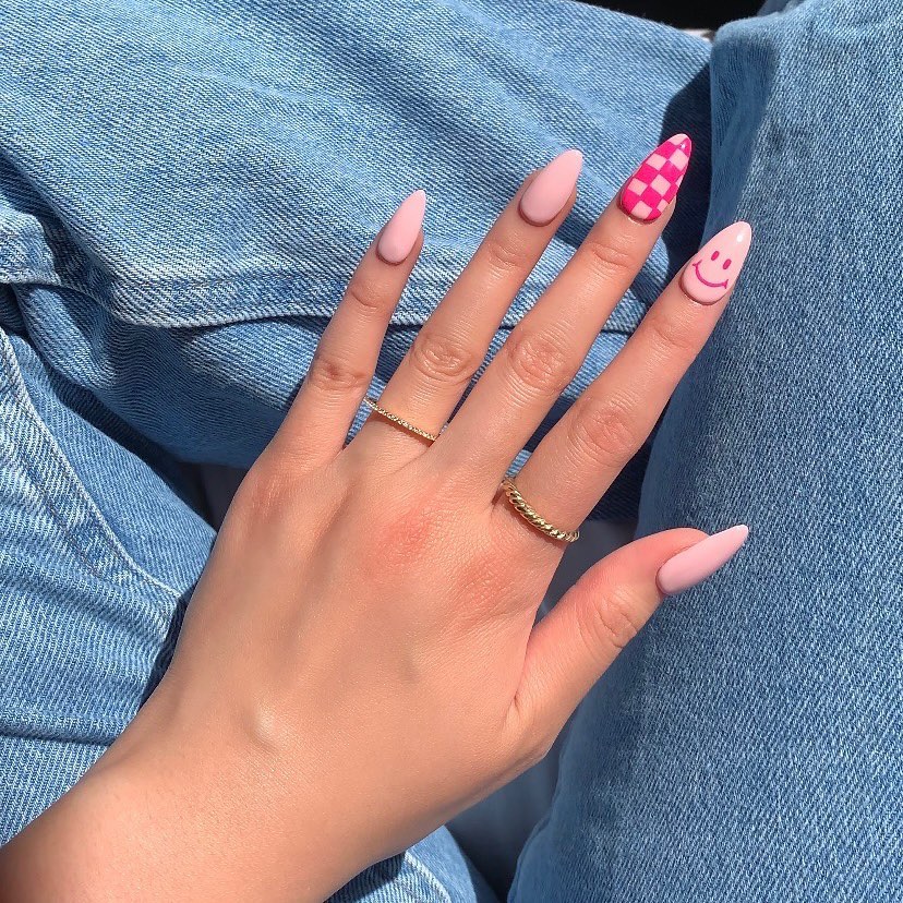 Summer Smiley Face Nails