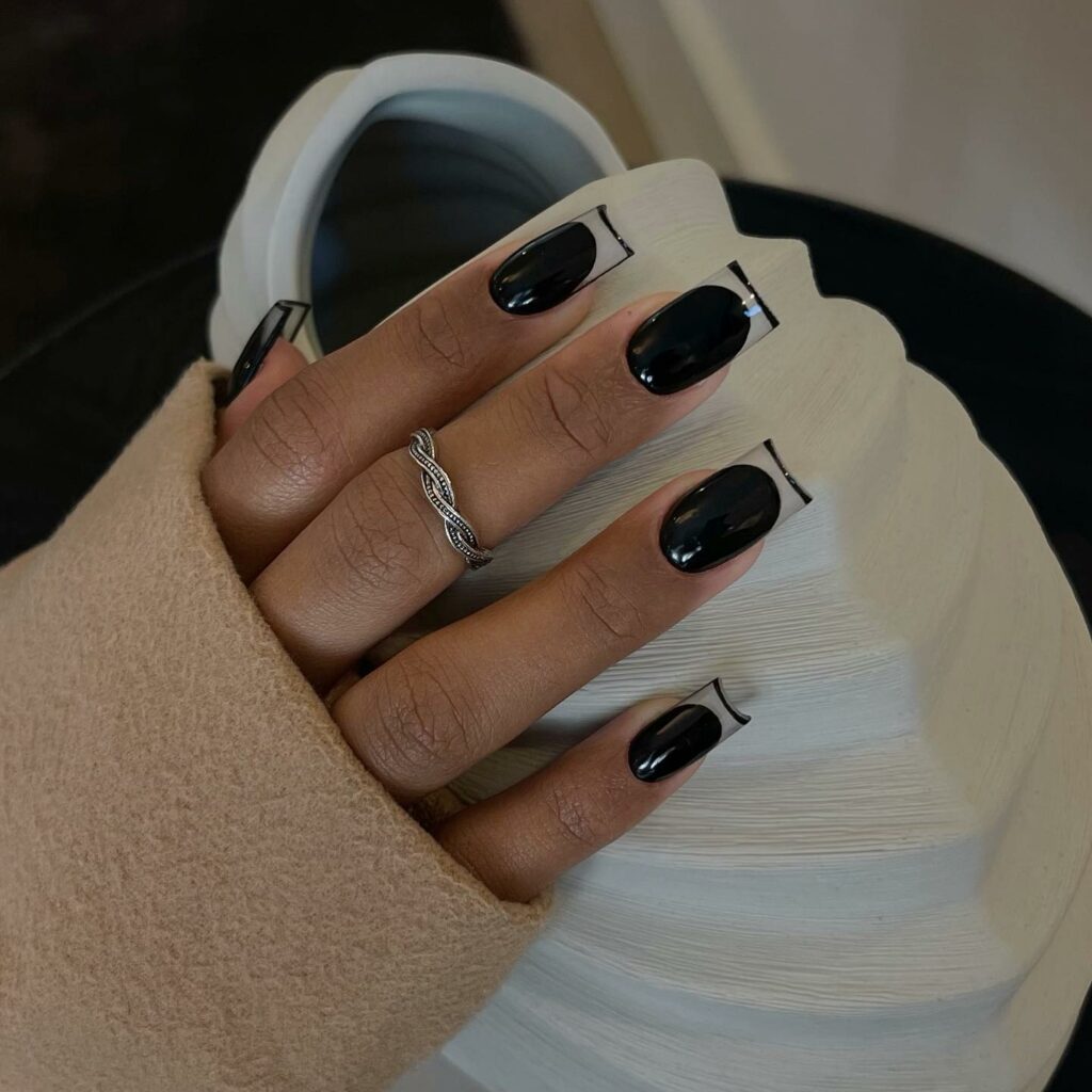 Inverted French acrylic nails