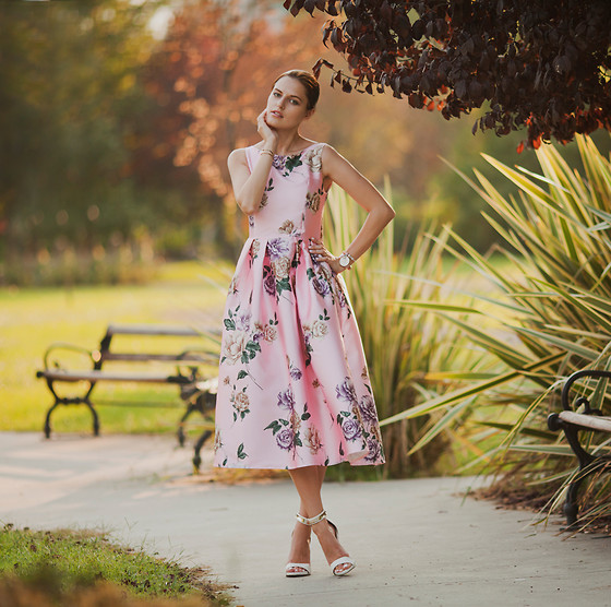 pink floral dress