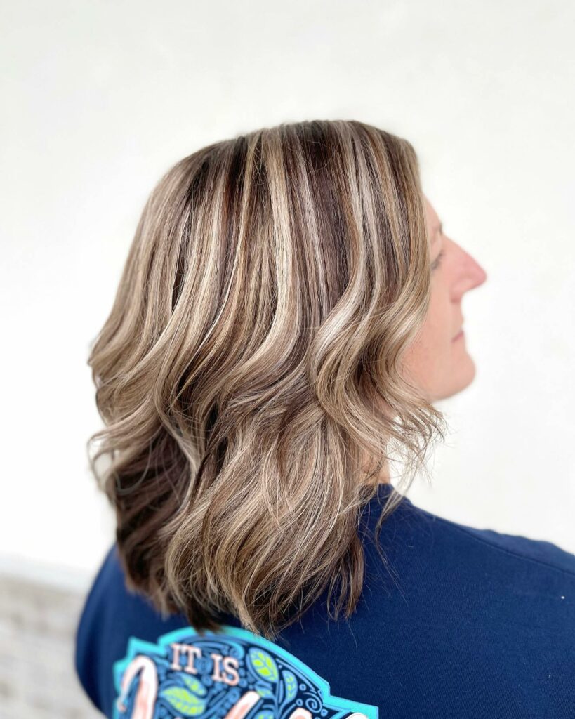 Medium Brown with Honey-Beige Highlights