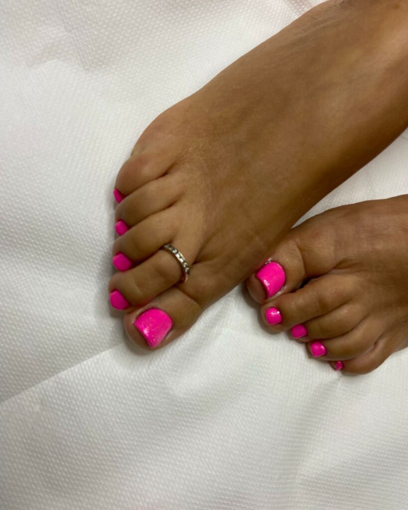 Chic Pink Pedicure Fiesta