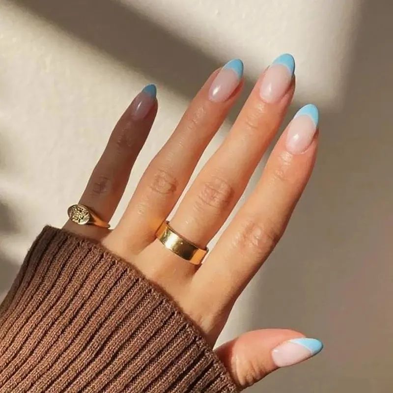 Asymmetric French Tips