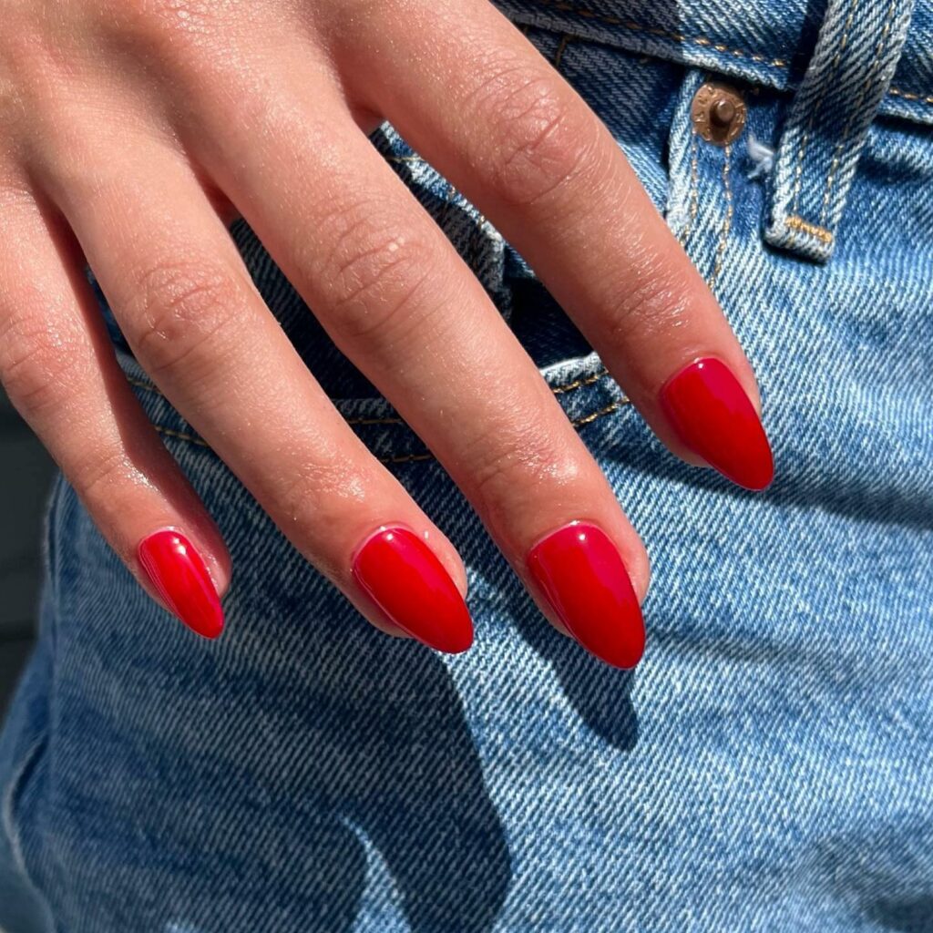 Bright, Poppy Red on Short Oval Nails