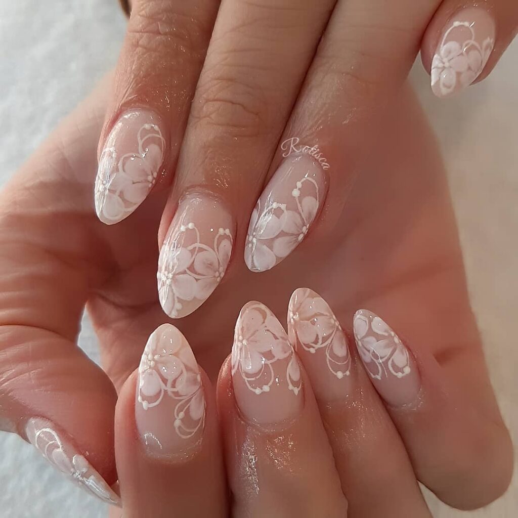 Lace-Like Elegance nails