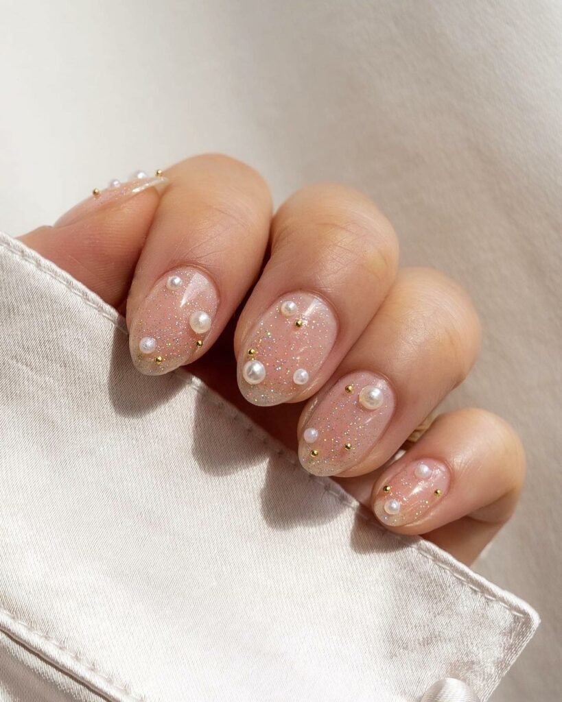 Pearls and Studs Clear Short Christmas Nails