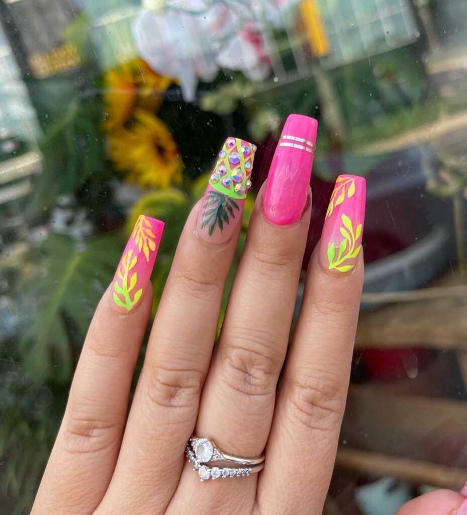 Pineapple Nails