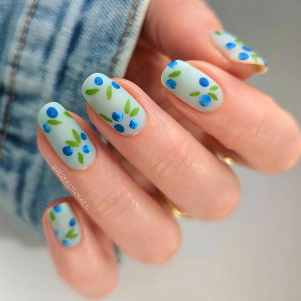 blueberries nails