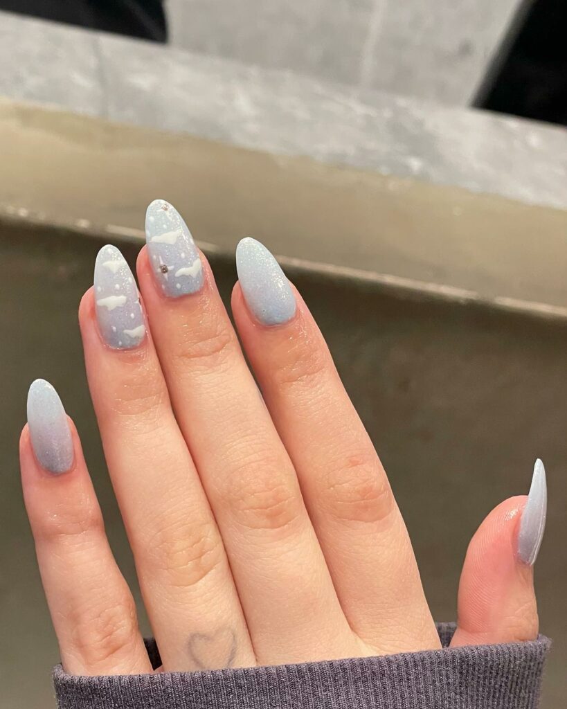 snakeskin baby blue nails