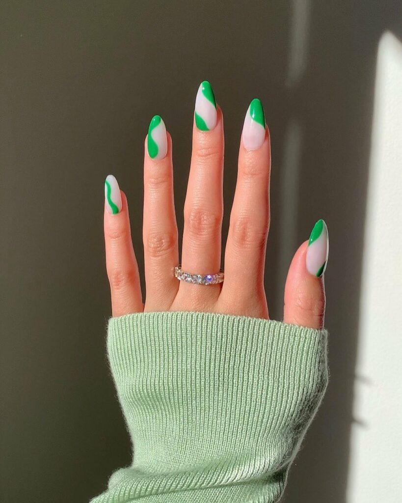 Geometric Design for St. Patrick's Day Nails