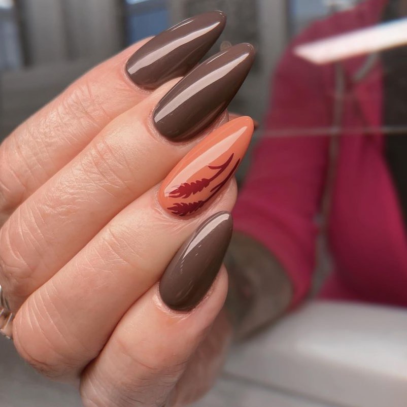 Odd-One-Out Nails