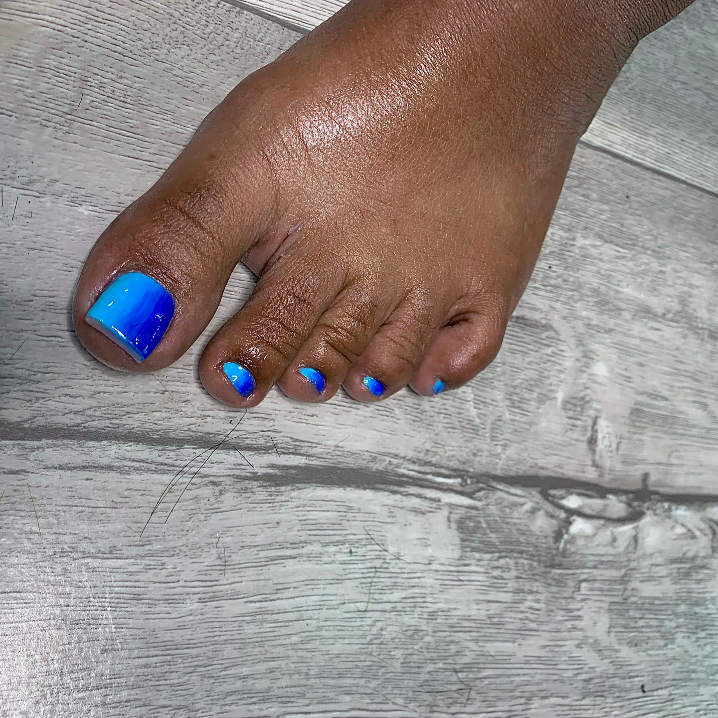 30 Latest Ombre Pedicure Ideas To Try In 2023!