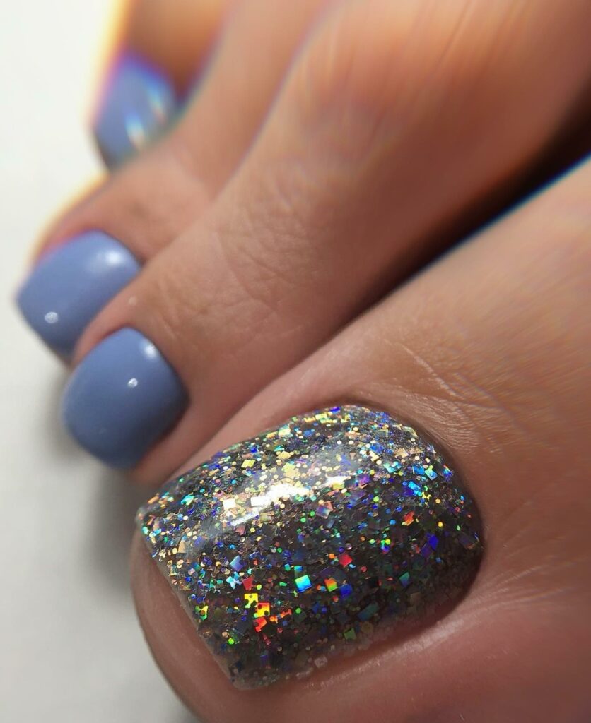 Pastel Color Nail With Sparkly Glitters On Big Toe