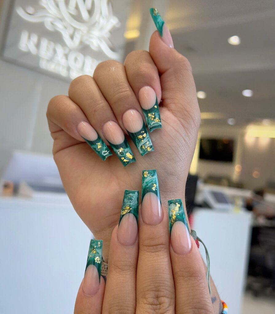 Deep Green Nails with a Heart of Gold