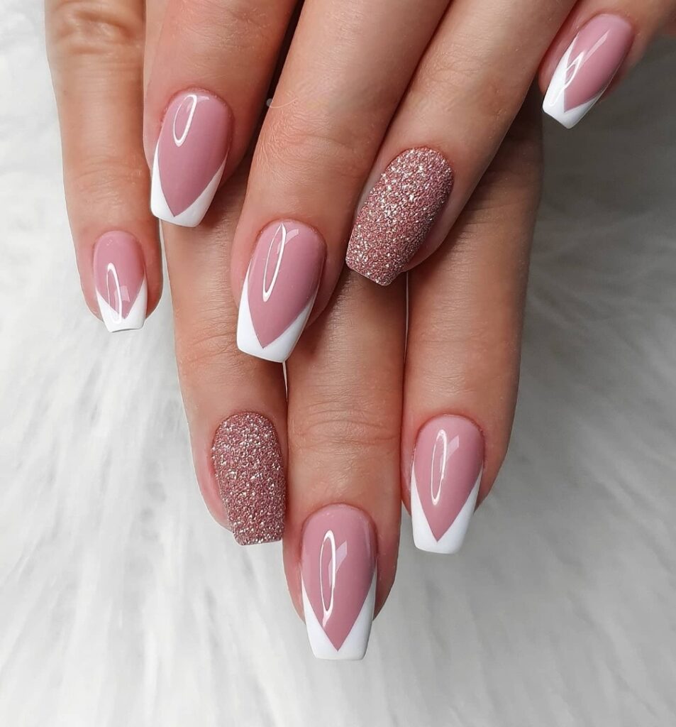 Modern Glam Of Coffin-Shaped V French Tips