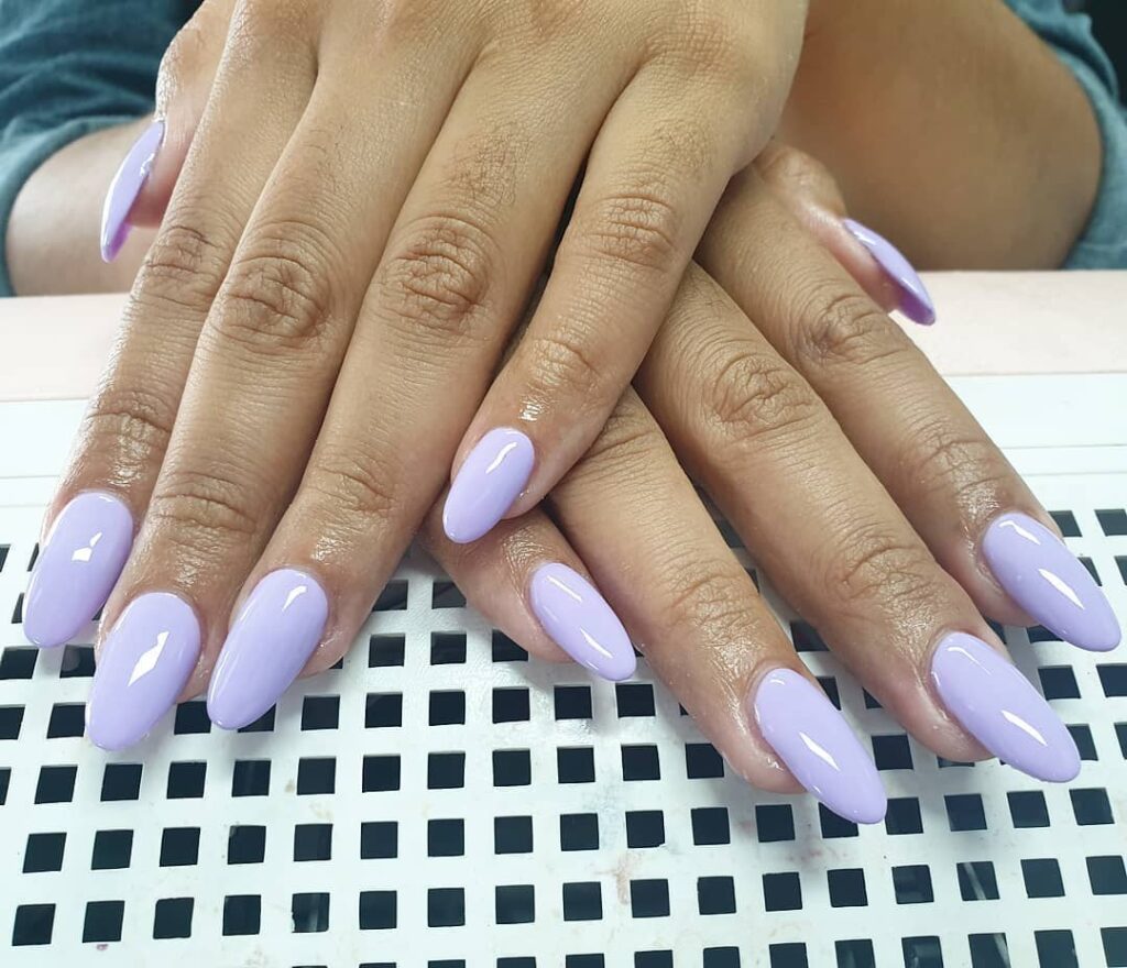 Almond and Square Gradient Light Purple nails