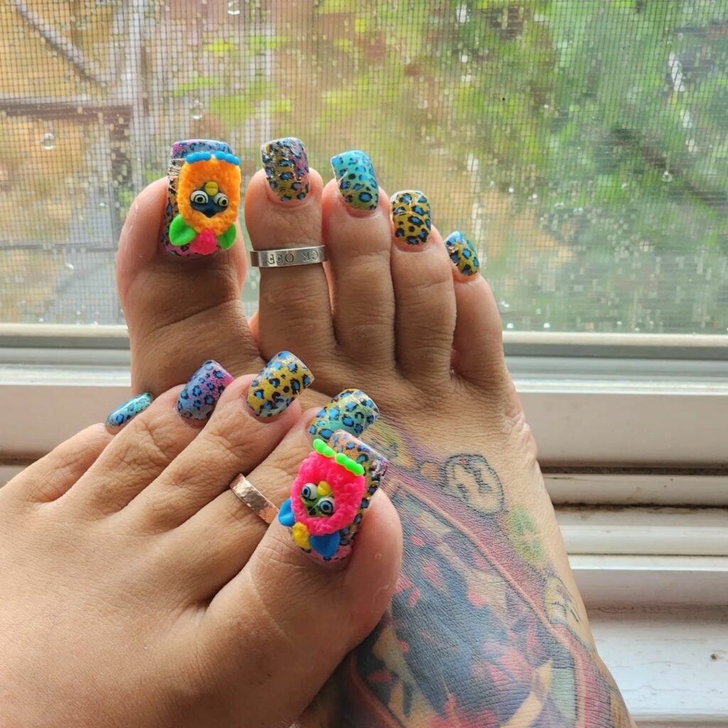 Kawaii Rainbow Nails