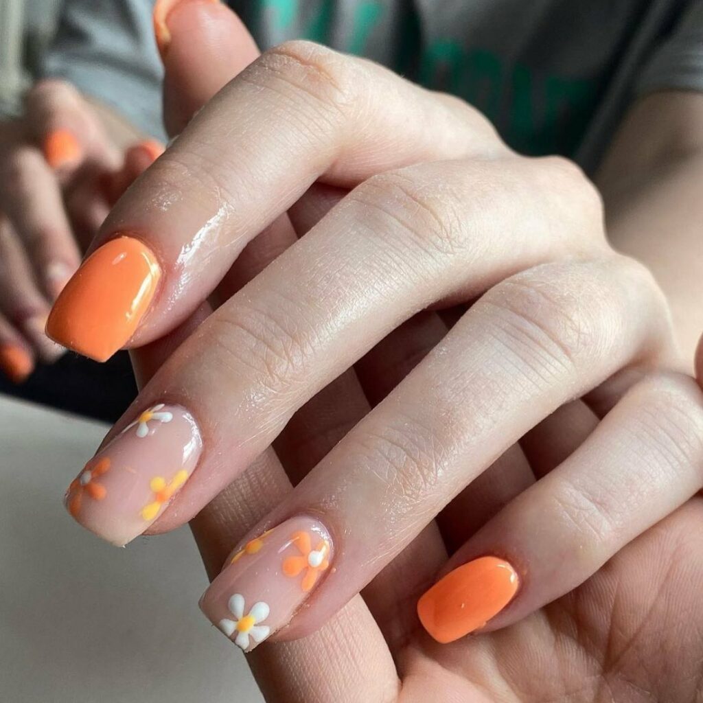 Apricot pastel nails
