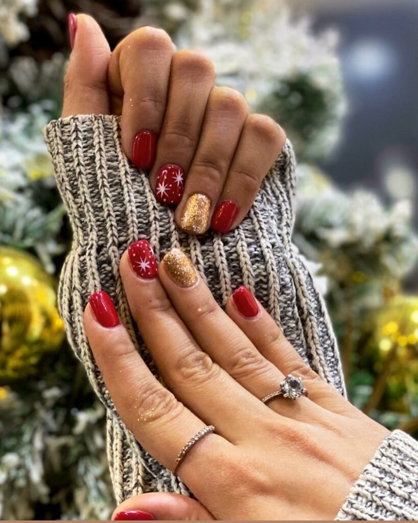 Festive Christmas Red and Gold Nails