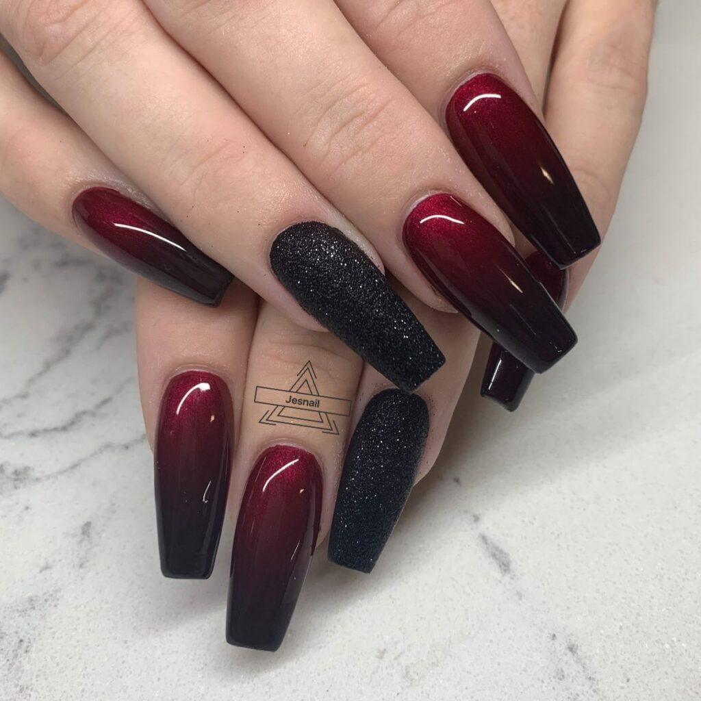 Deep Maroon Meets Glittering Black Ombré Nails