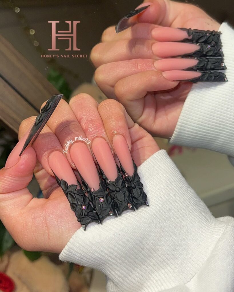 Floral Black Ombré Nails