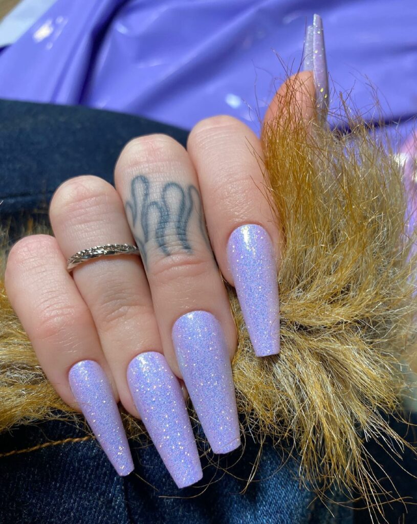 Glitte Light Purple nails