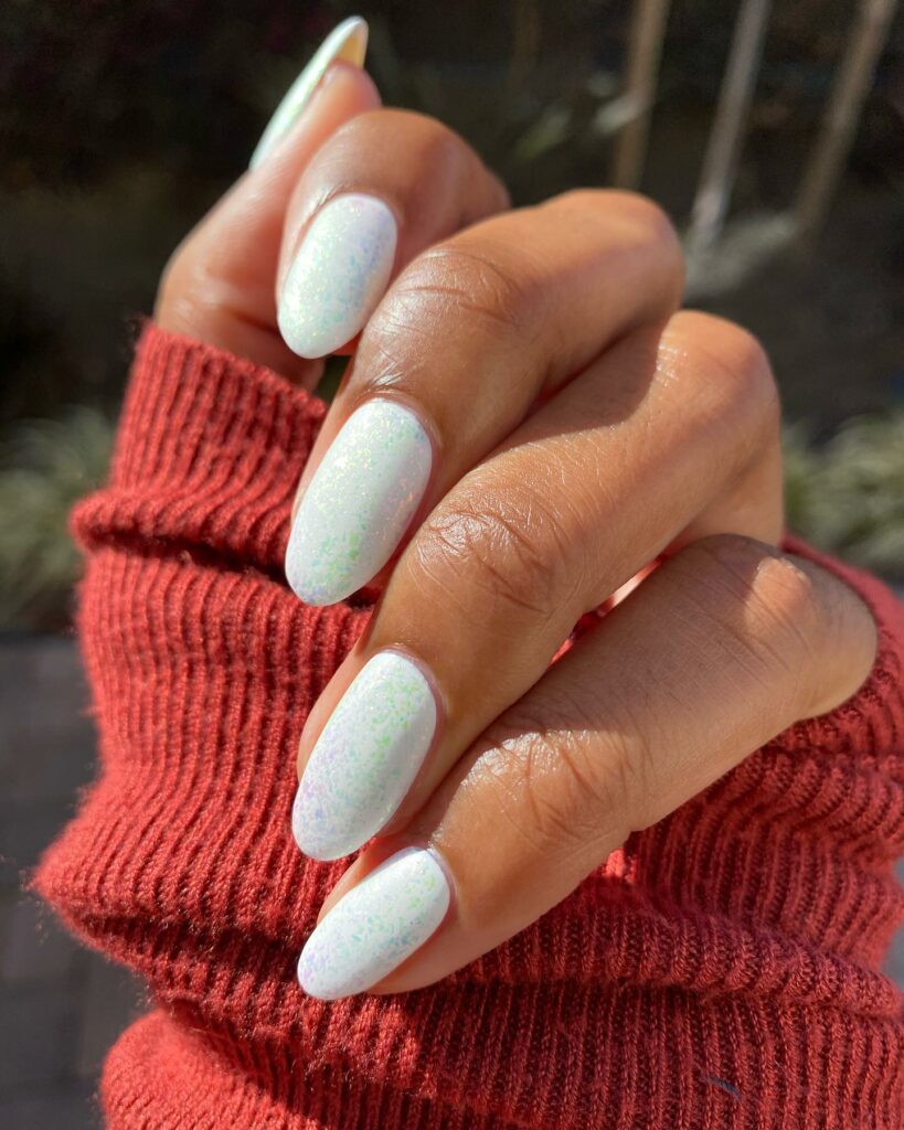 Glitter short white nails