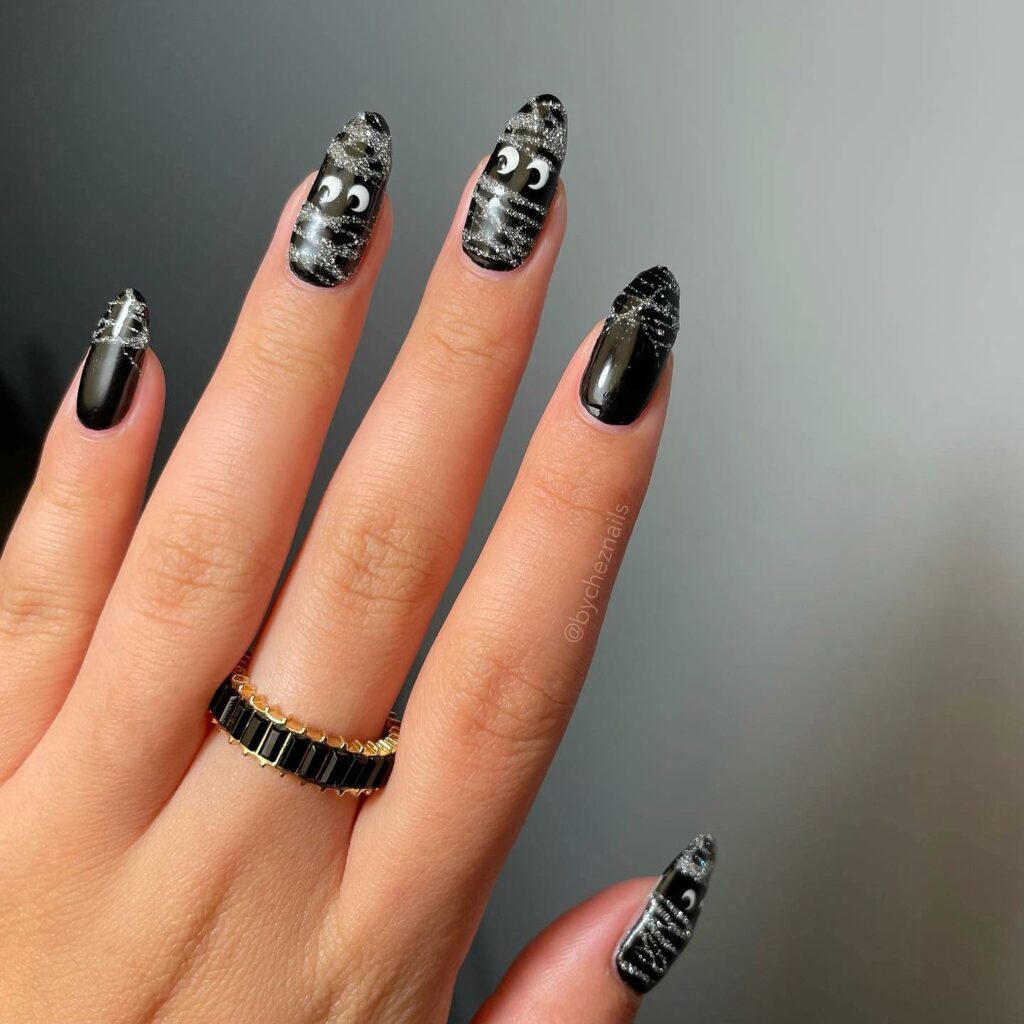 Gothic Black Halloween nails