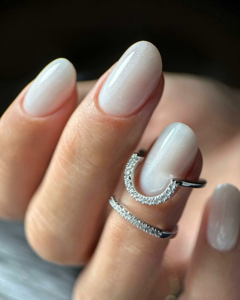 Milky White Nebulous Cloud Nails
