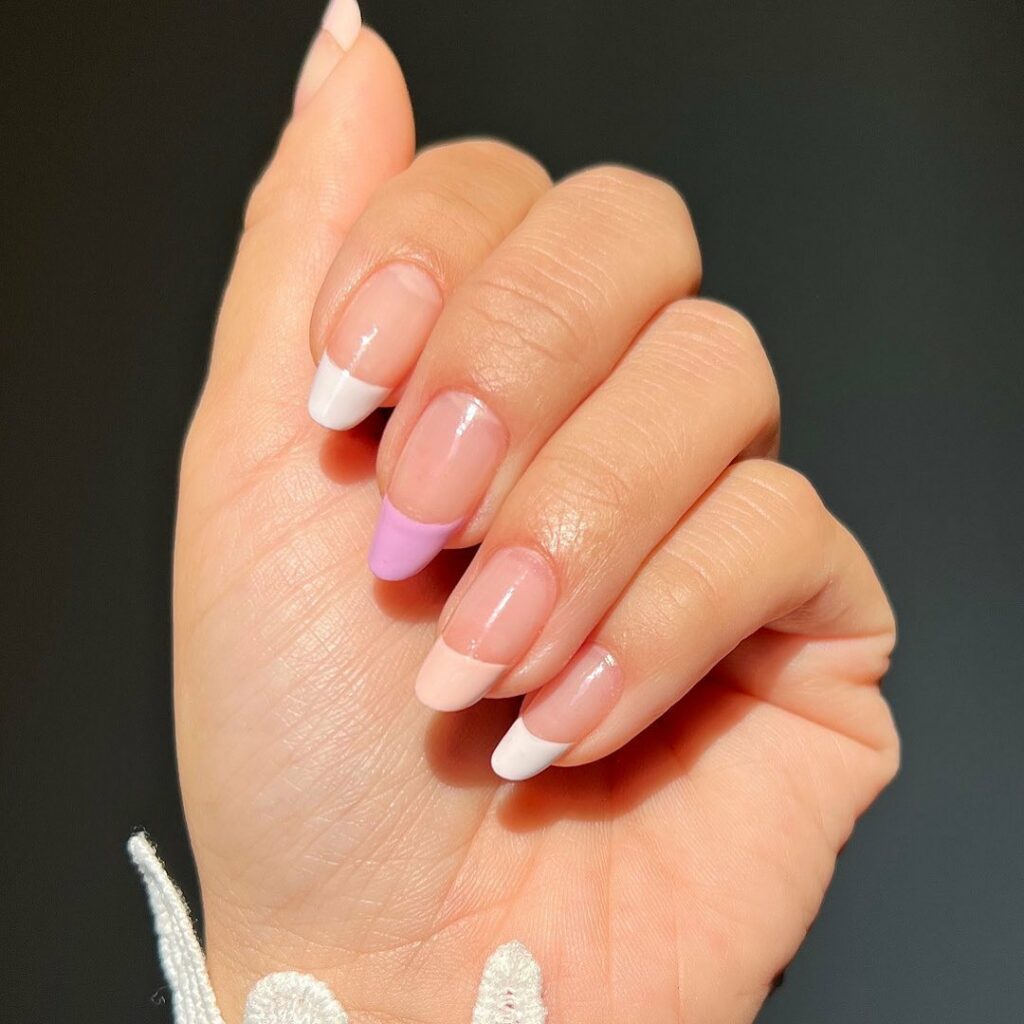 Pastel blush nails