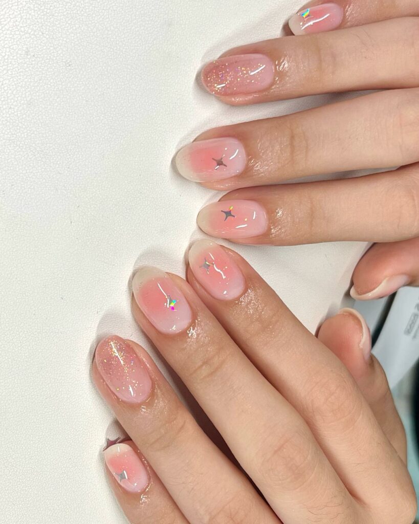 Peachy blush nails