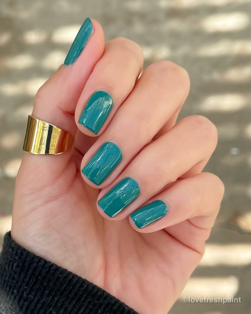Simple Teal Nails