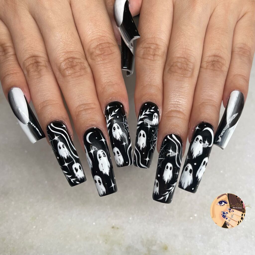 Smoky Ghost Nails