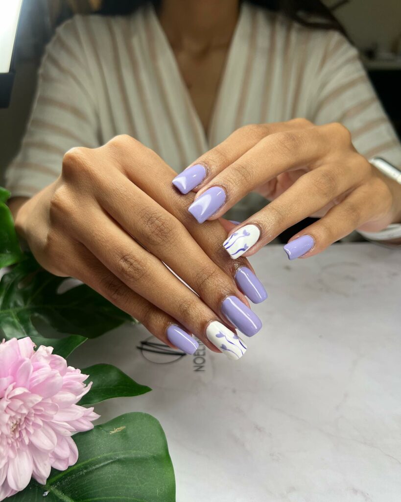 Snowflake Light Purple nails