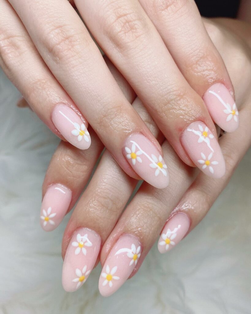 pallete Daisy nails