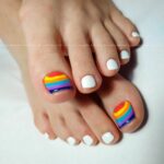 rainbow-pedicure