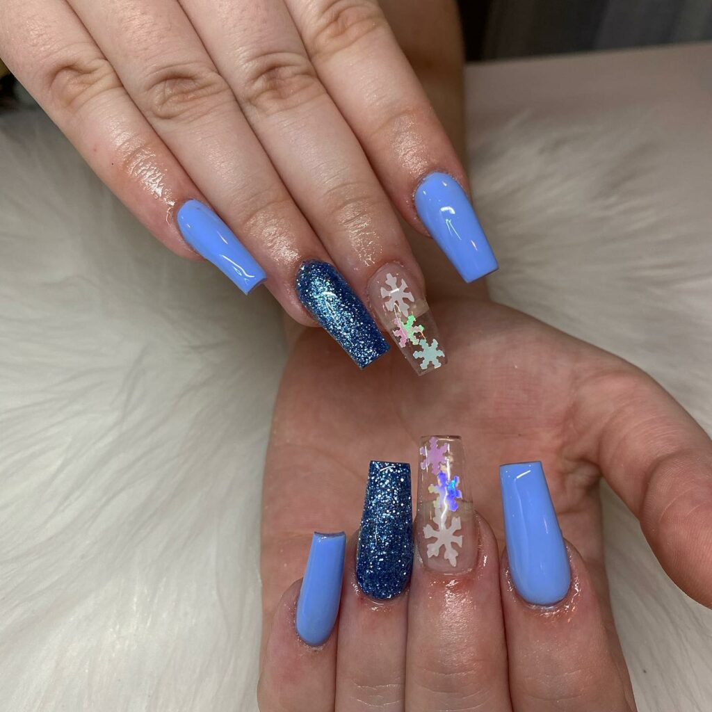 Blue Winter Nails With Glitter