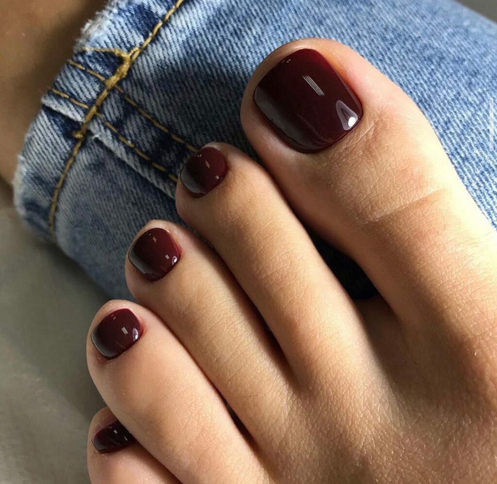 Dark Burgundy Small Nails Pedicure