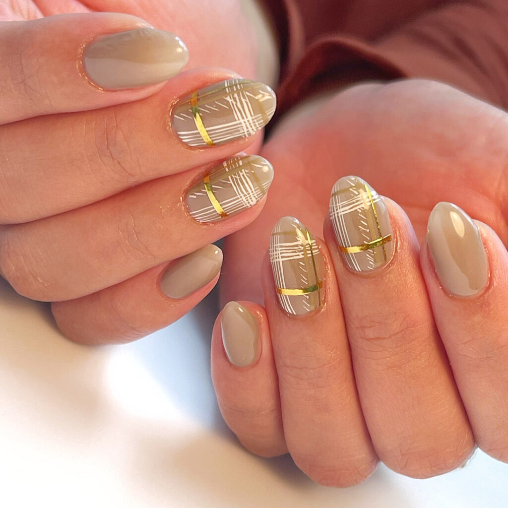 Tab And Gold Plaid Nails