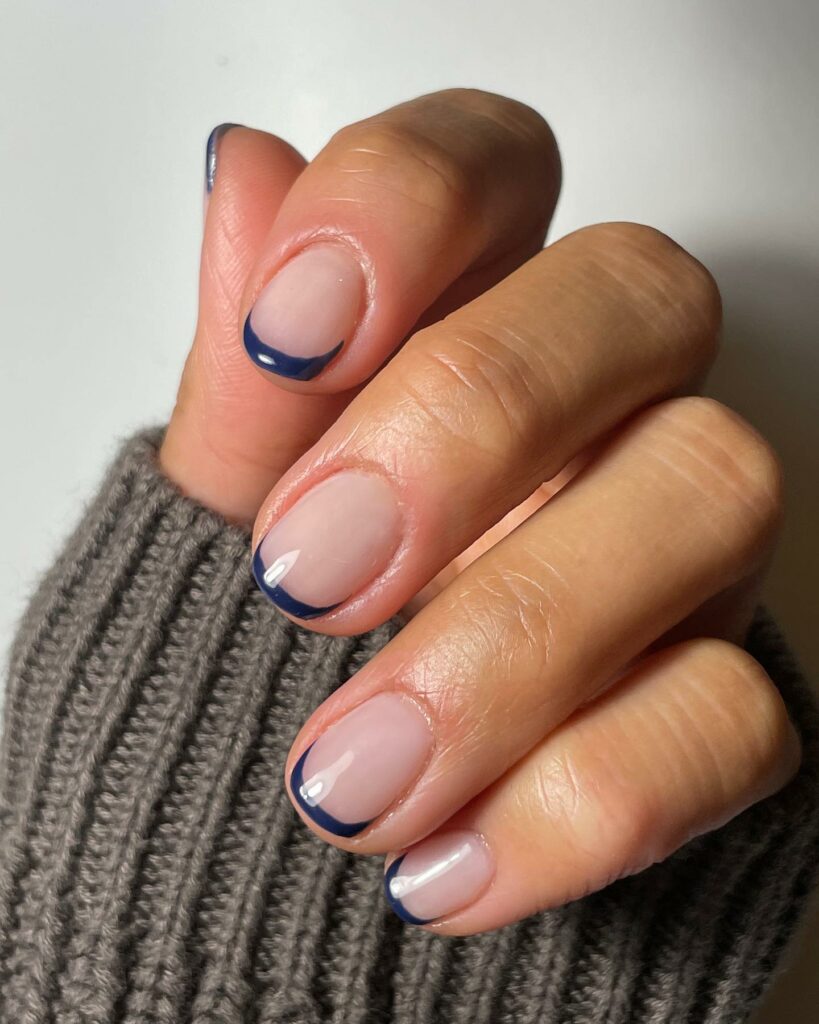 Thin Blue French Short Nails