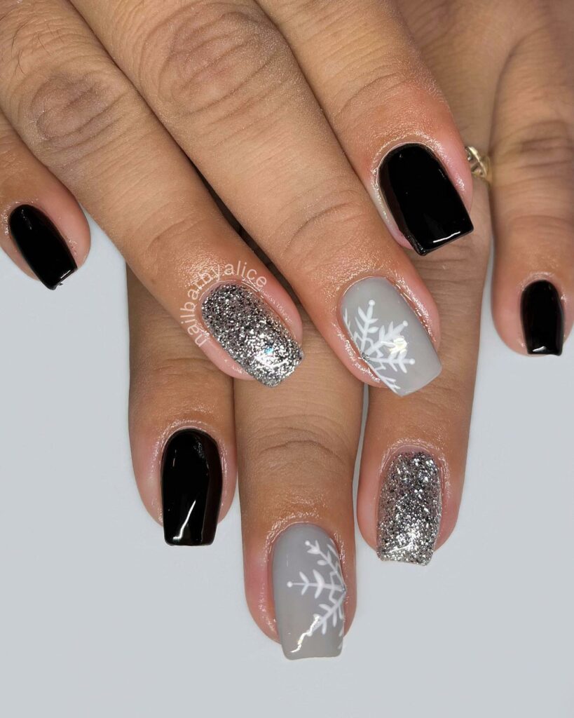Grey And Black Nails With Glitter