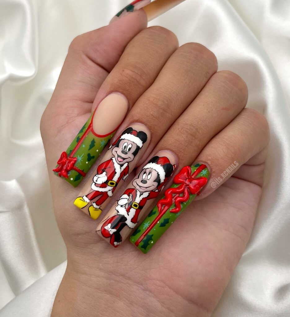 Christmas-Inspired Minnie And Mickey Mouse Nails
