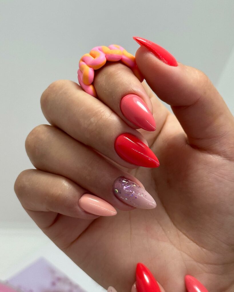 Coral Series Nails With Glitter