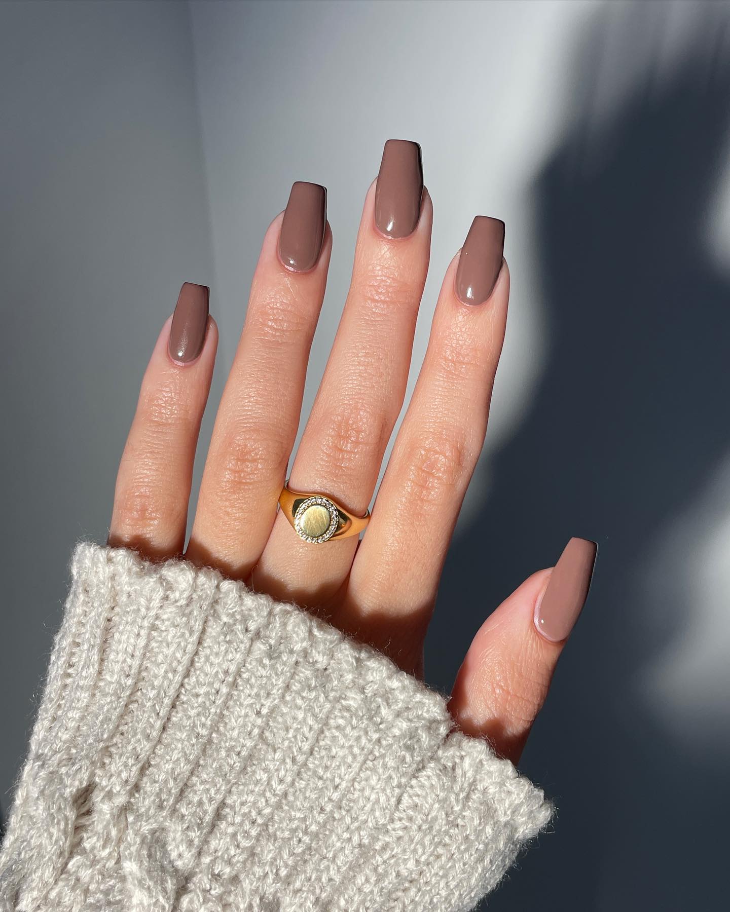 Latest Chocolate Glazed Donut Nail Ideas To Try In
